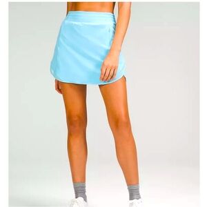 Lululemon Hotty Hot High-Rise Skirt *Long
Pastel Blue size 8,Blue Chill